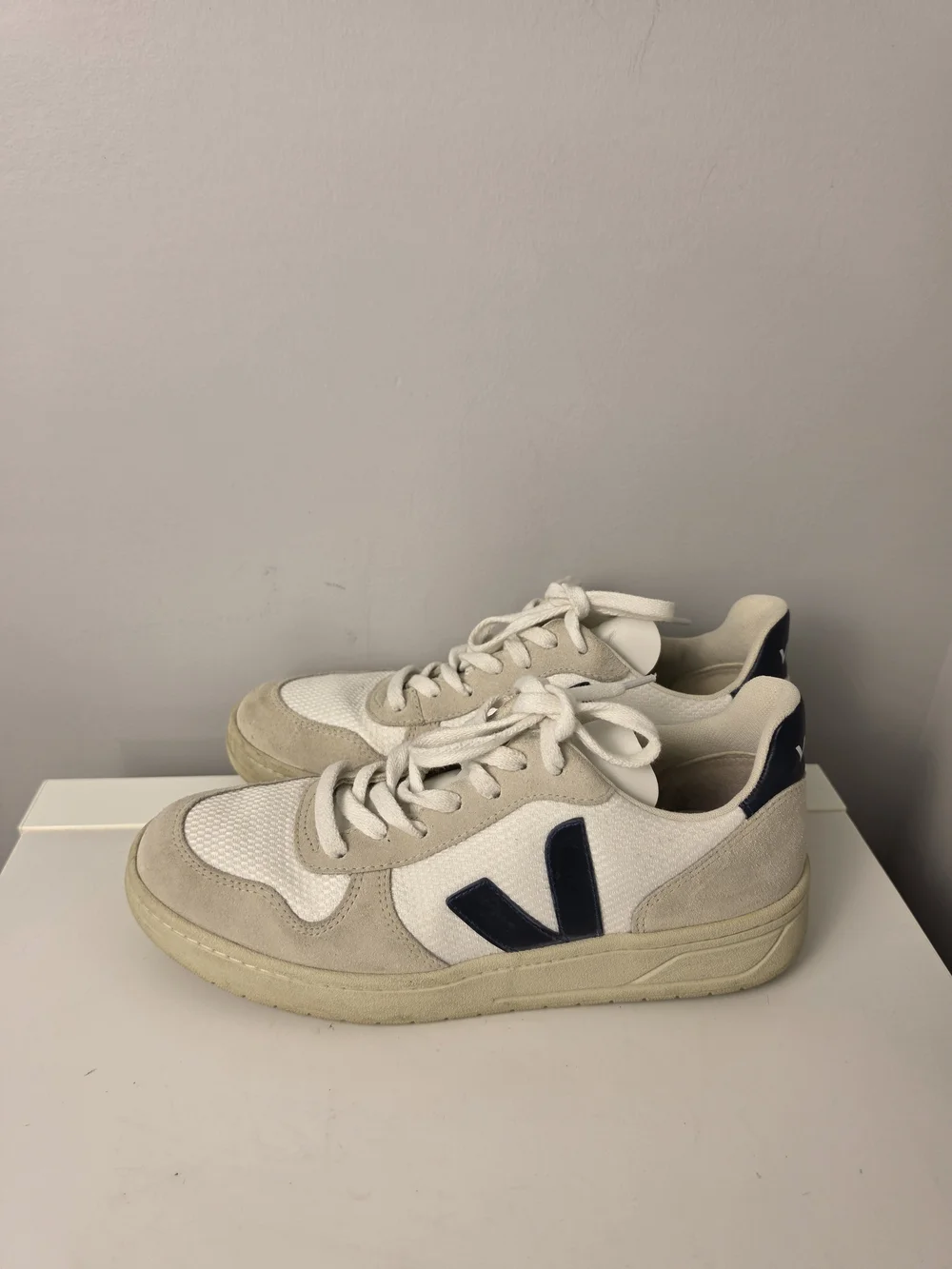 Veja White Nautico V-10 B-Mesh Sneakers Size 8 Women's
